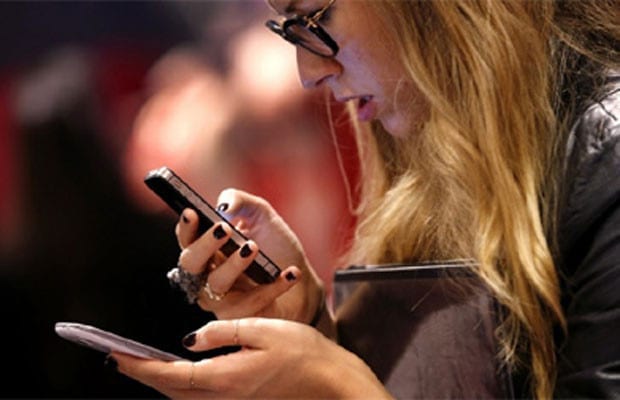 Mobile phone, Mobile phone women users, Smartphones, Technology news