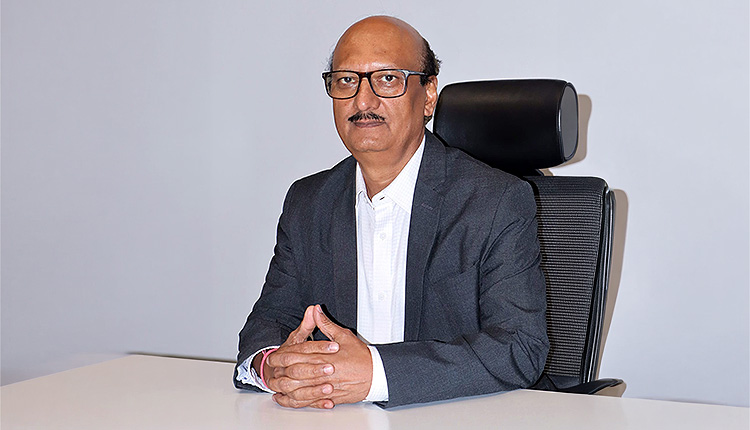 https://cdn1.expresscomputer.in/wp-content/uploads/2026/09/09114401/EC_Santosh_SinghSVP_IT_DS_Group_750.jpg